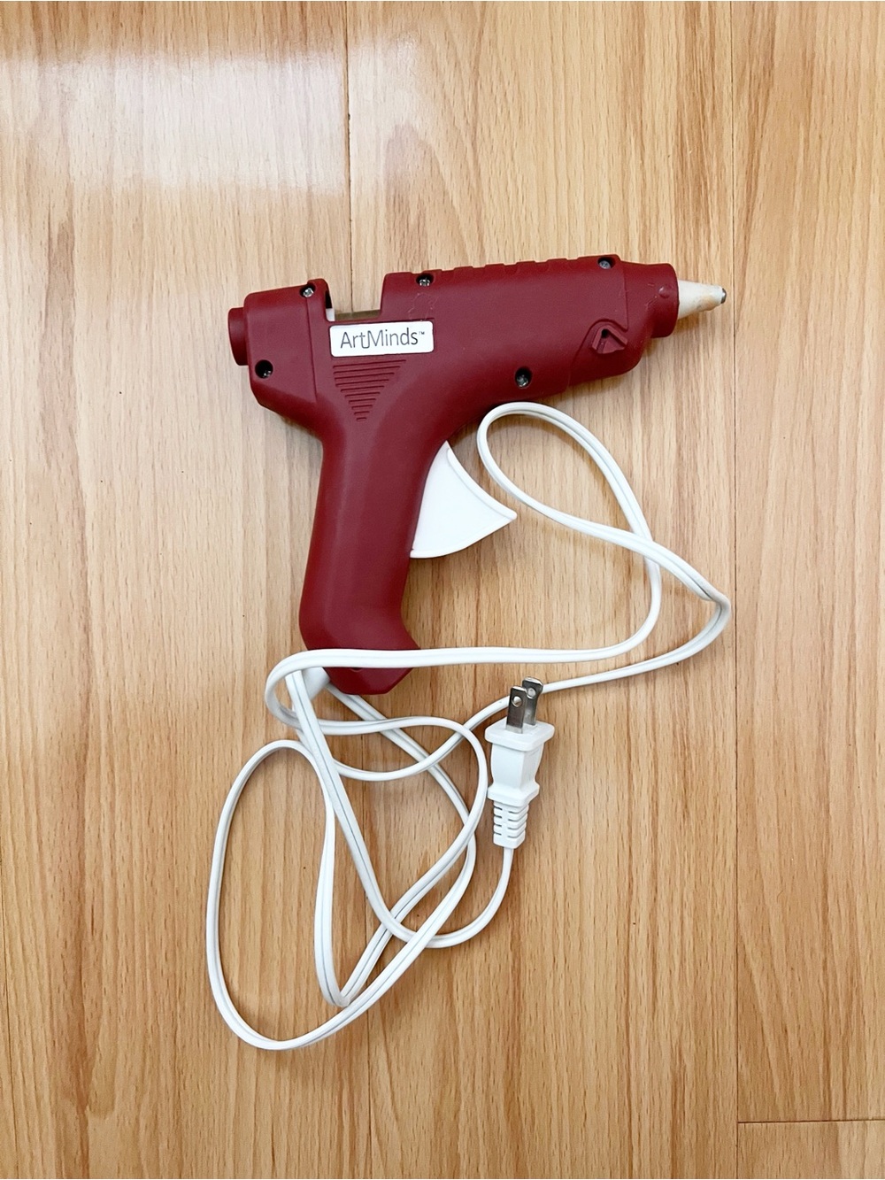 Art Minds Glue Gun